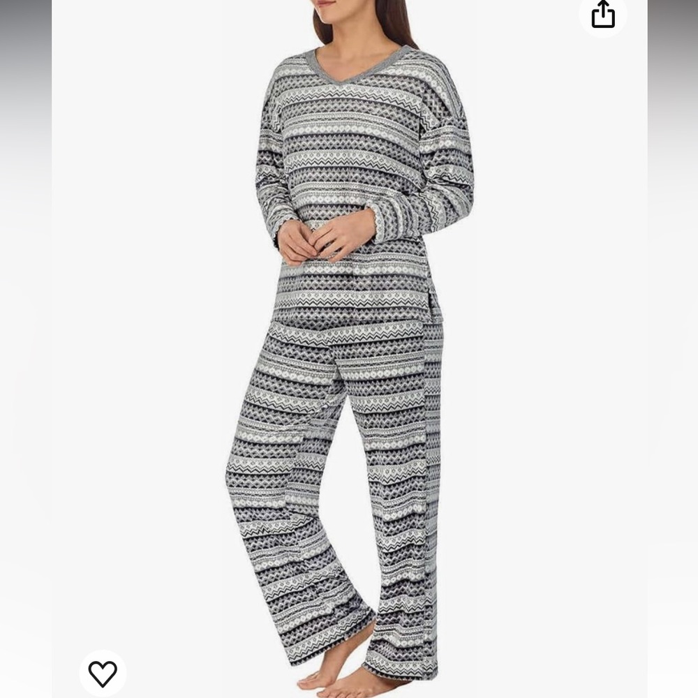 Nautica Ladies' 2-Piece Silky Stritch Fleece Sleepwear PJ Set Grey Size M - Picture 3 of 14